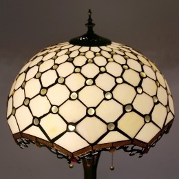 Ručno izrađena podna lampa...